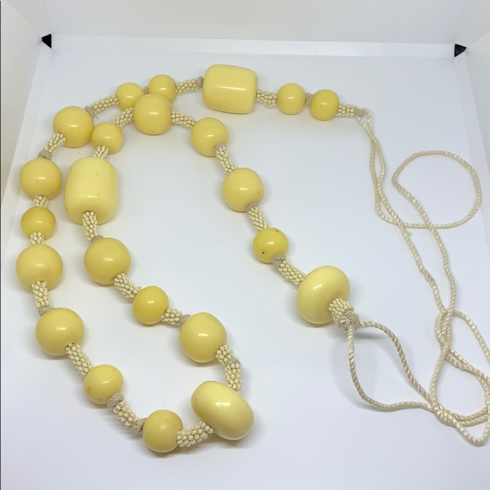 3 for 25$ Bead & Rope necklace
